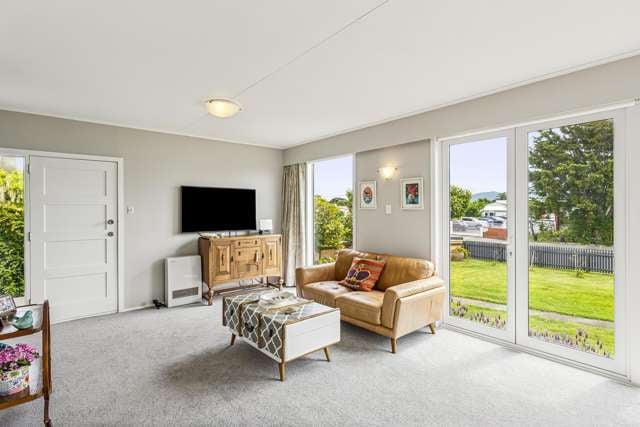 66 Gray Avenue Paraparaumu Beach_4