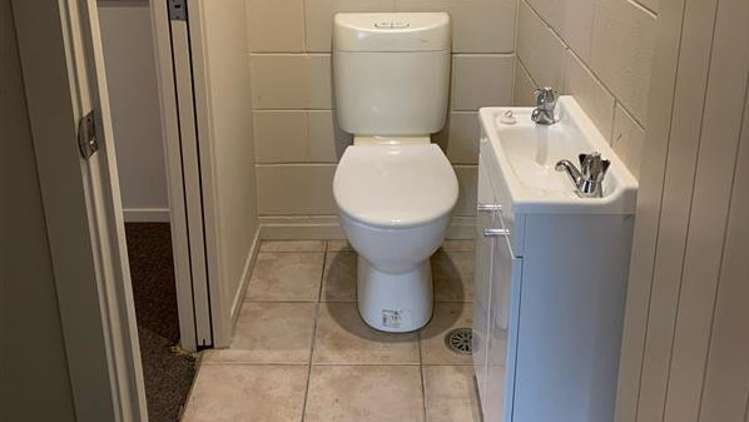 46B York Street Hamilton East_6