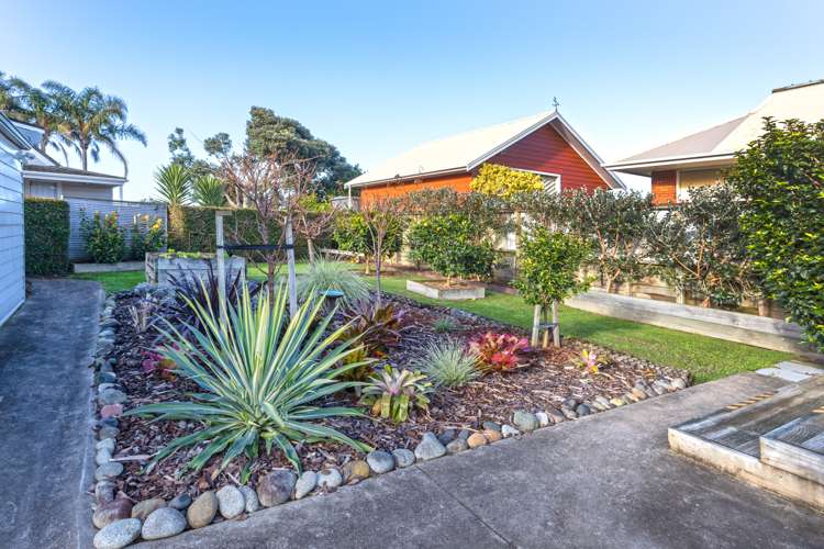 102 Robert Street Thames_19