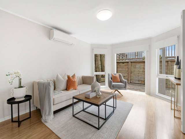 3/22 Hogans Road Glenfield_2