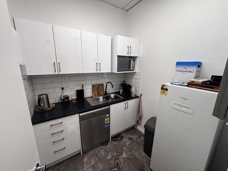 216 High Street Hutt Central_5