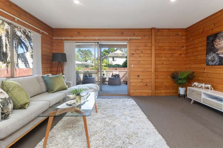 2/43 Carnoustie Drive Wattle Downs_6