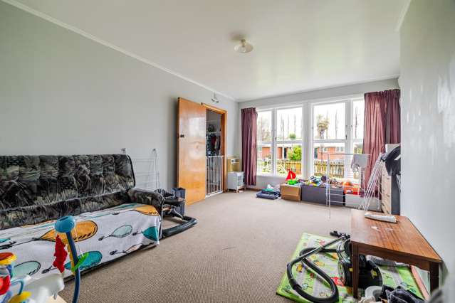 9 - 11 Hamilton Street Pahiatua_4