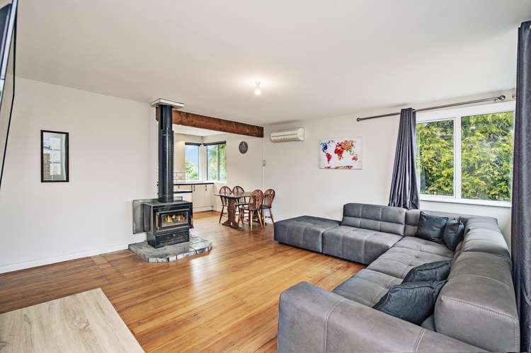 5702 West Coast Road Springfield_2