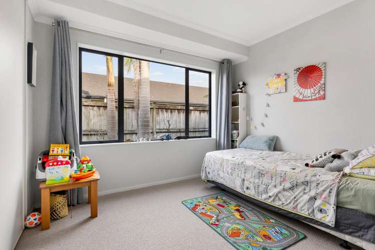 38 Stranraer Crescent Wattle Downs_16