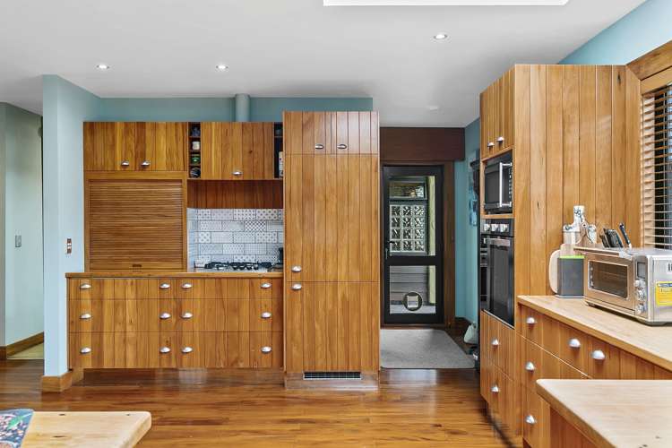 64 Taharepa Road Hilltop_6