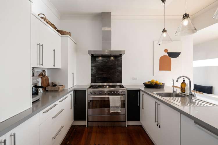 1242 Kaipaki Road Cambridge_21