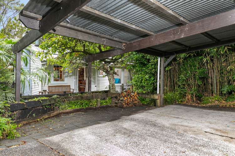 332 Huia Road Titirangi_15