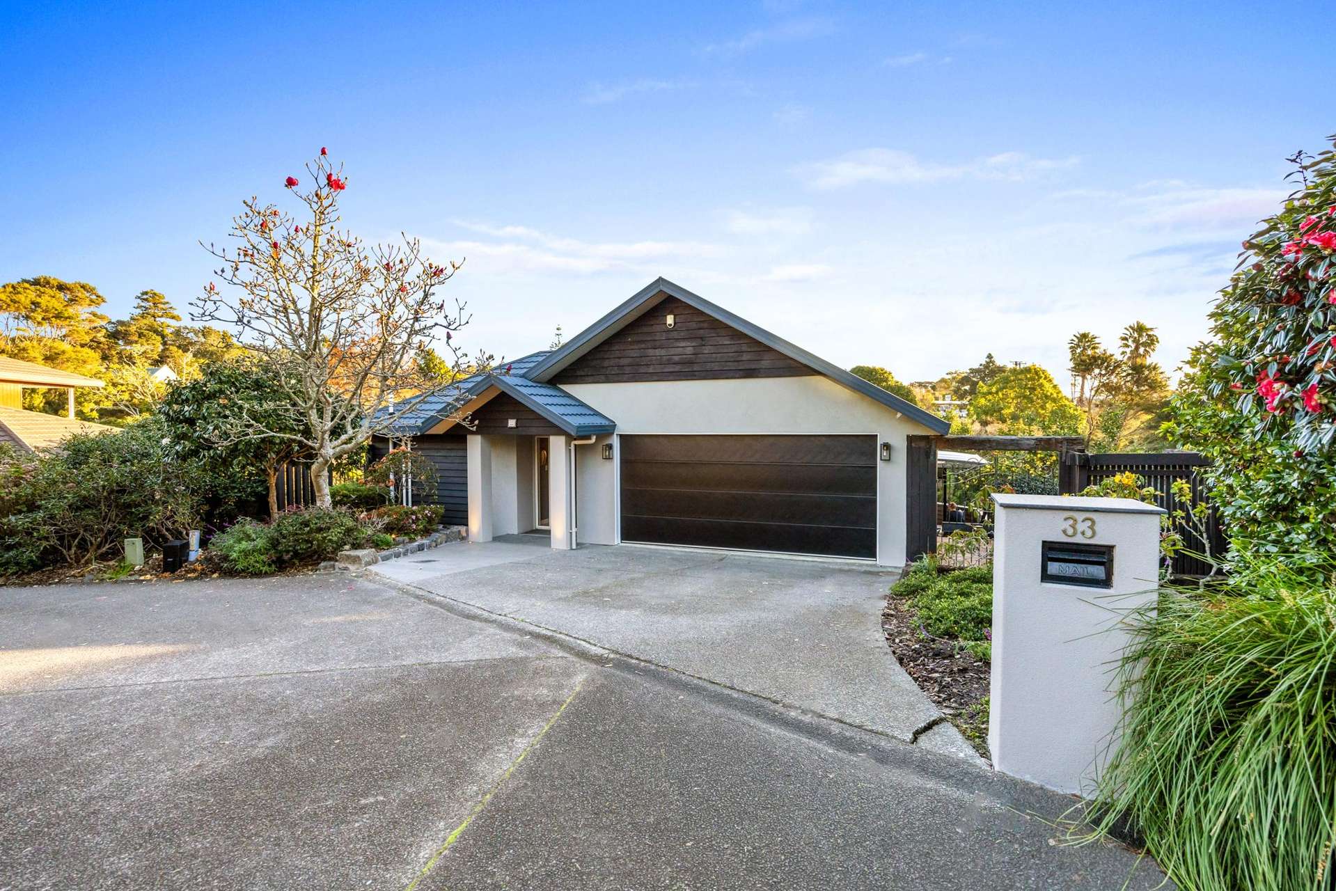 33 Chamari Close Titirangi_0