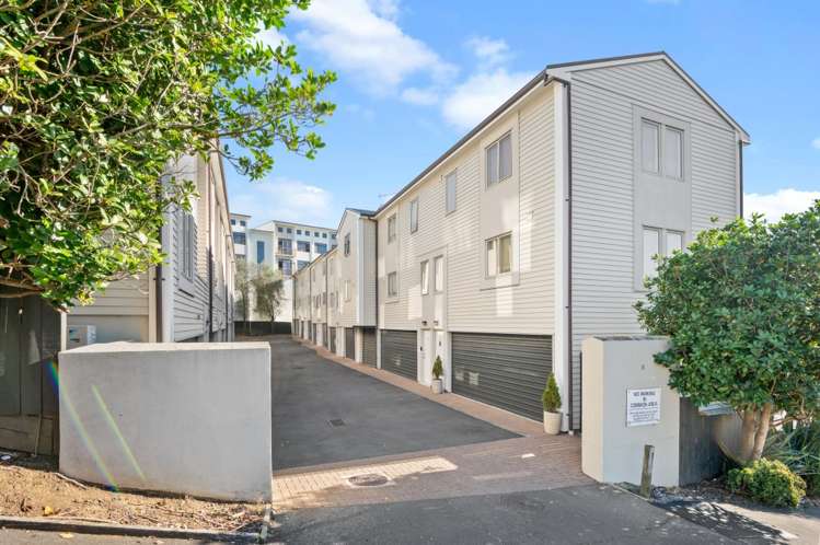 6/8 Rendall Place Eden Terrace_0