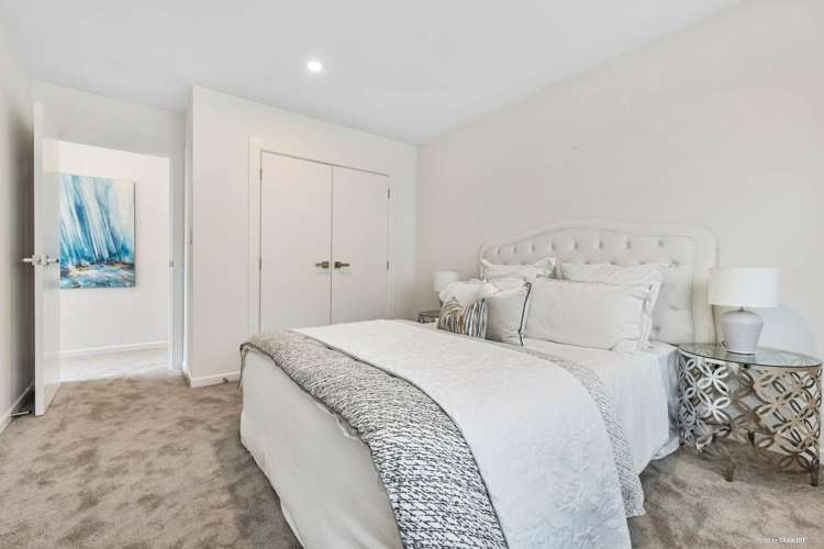 8b Meyrick Place Meadowbank_15