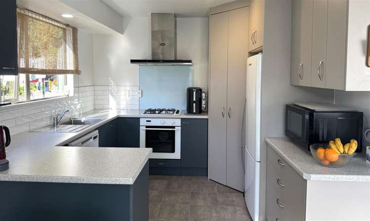 3 Fox Street Cobden_5