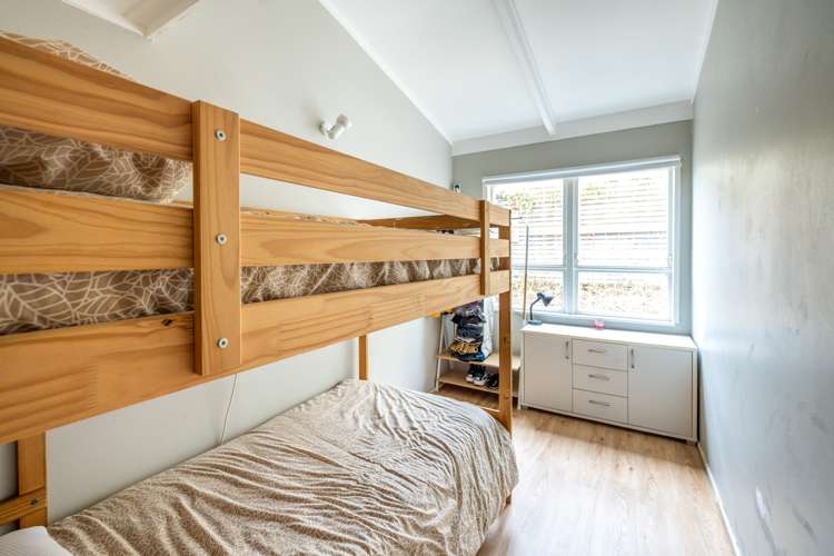 20 Te Makiri Road Onetangi_12