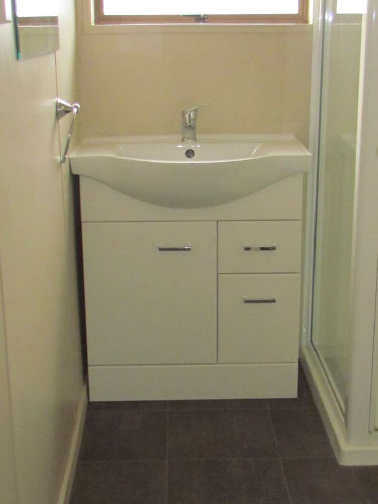 2 Antimony Crescent Cromwell_6