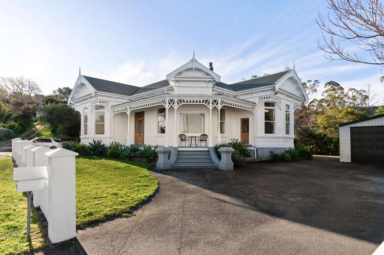 26 Hill Road Whataupoko_1