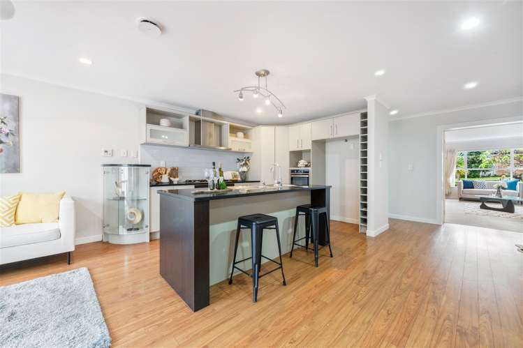 9 Savina Court Flat Bush_5