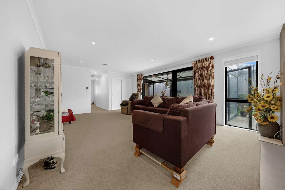 12 Leathem Crescent_4
