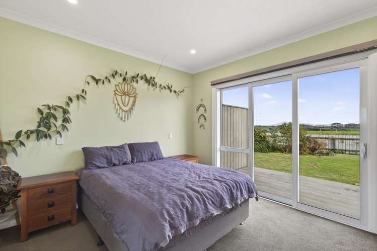 264 Egmont Road Hillsborough_13