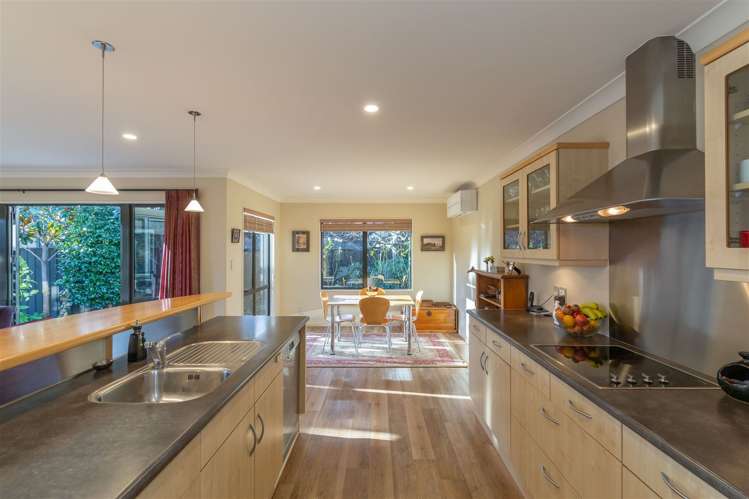 55 Marble Wood Drive Papanui_13