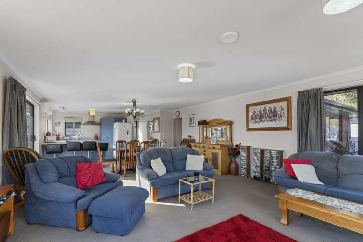 15 Schwass Street Seddon_13