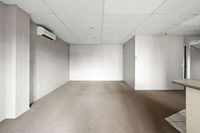 56/110 Alexandra Street 10463_4