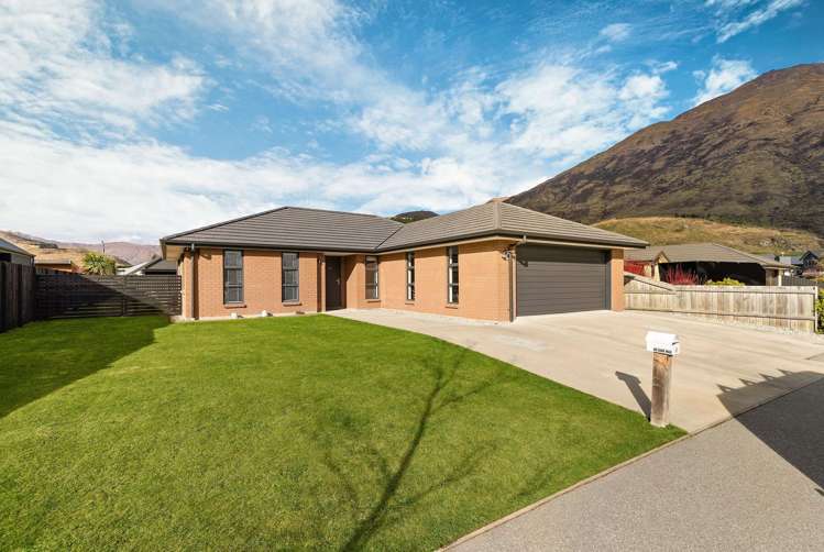 17 Myles Way Lower Shotover_0