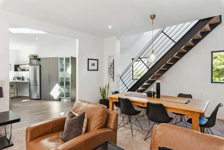 2 Fiesta Grove Raumati Beach_15