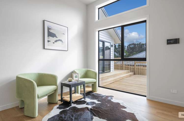 17 Awanui Road Red Beach_15