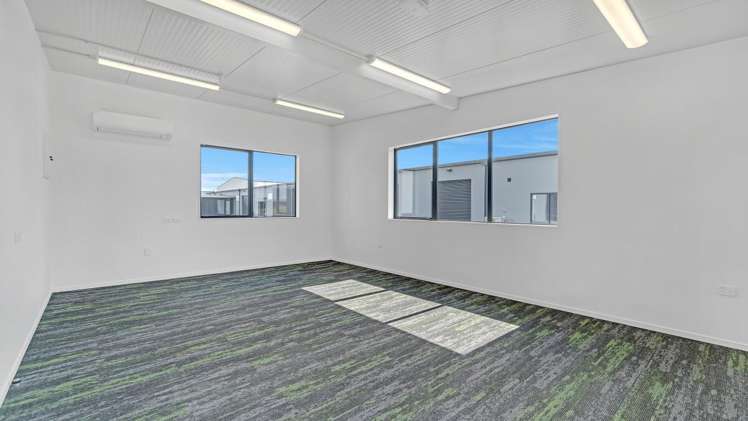 Unit 5, 20 Pereita Drive Rolleston_3