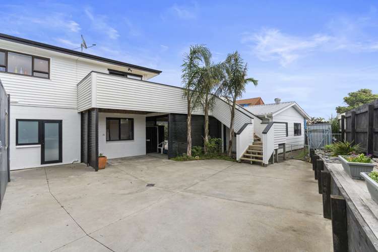 100 Ocean Road Whangamata_21