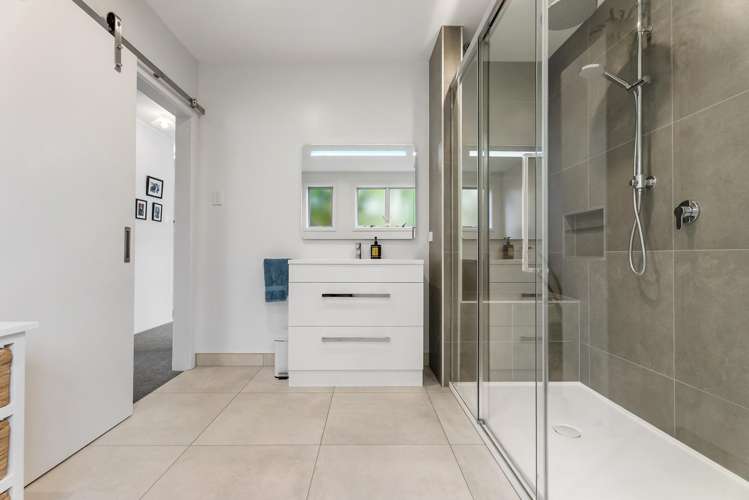 34 Konini Road Titirangi_15