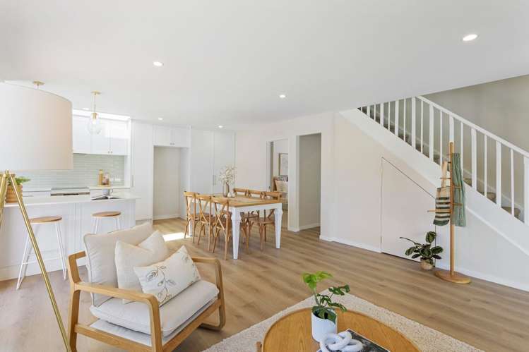 1/31 Oteha Valley Road Northcross_1