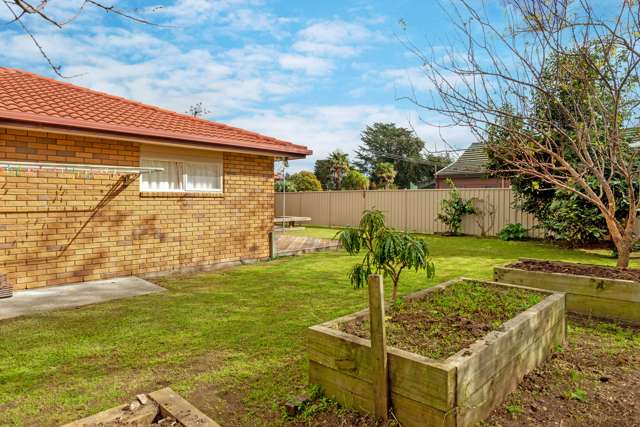 809 Gladstone Road Te Hapara_3