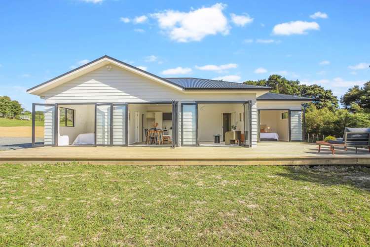 19 Houkura Place Taupaki_3