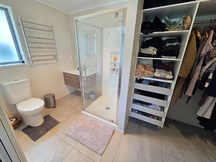 1 Meadowviews Drive 1185_11