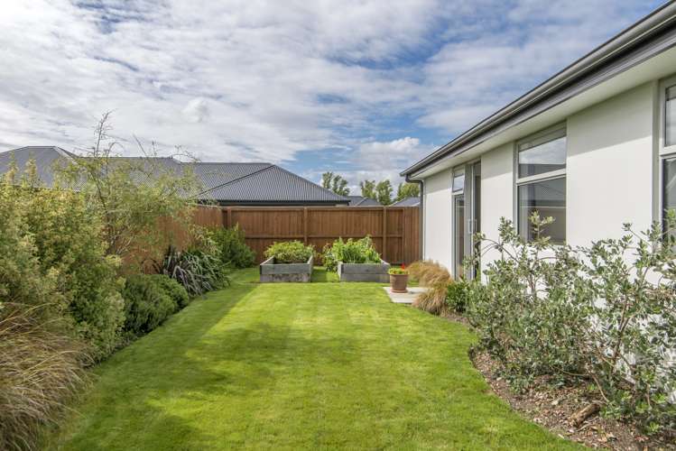 59 Liffey Springs Drive Lincoln_19