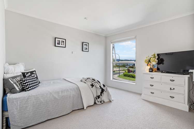 55 Costa Viva Crescent Karaka_10