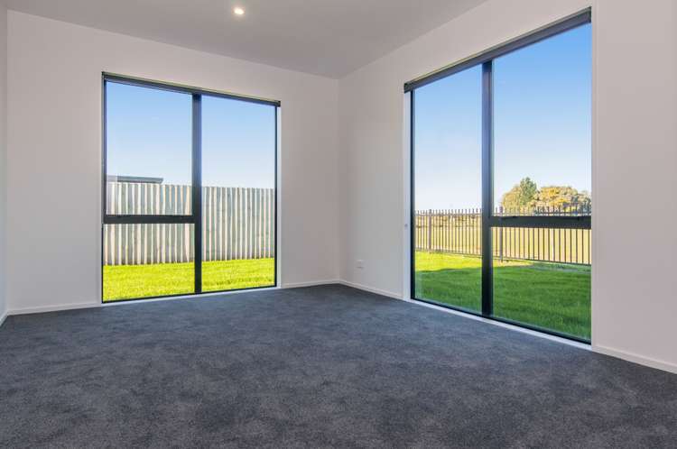 8 Pistacia Place Hornby_9