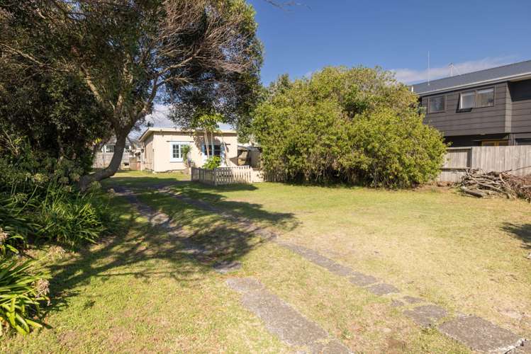 808 Papamoa Beach Road Papamoa_1