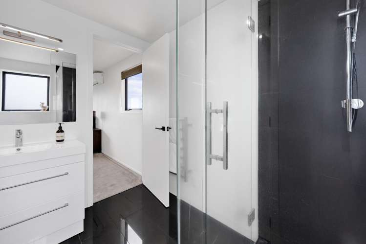 6 Hawetaone Street Bell Block_12