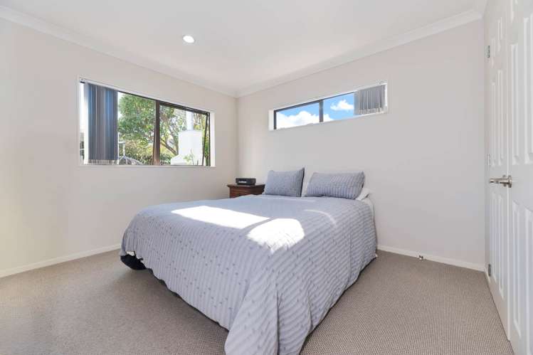 4 Melmore Place Pinehill_39