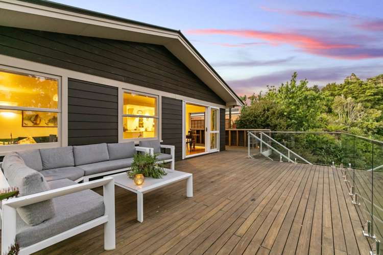 6 Valkyria Place Beach Haven_4