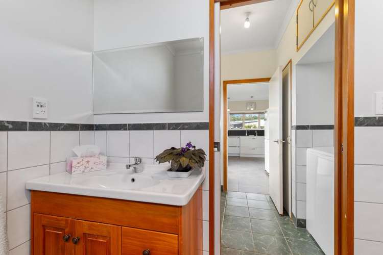 128 Lindsay Road Levin_9