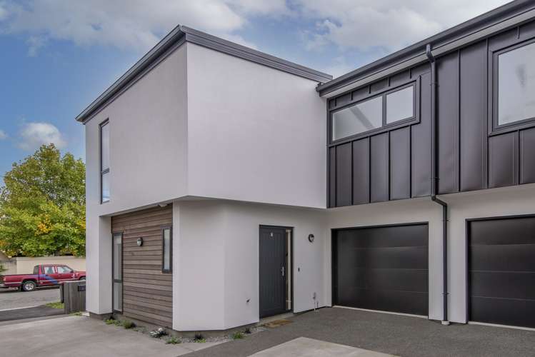 1/18 Rhodes Street Merivale_15