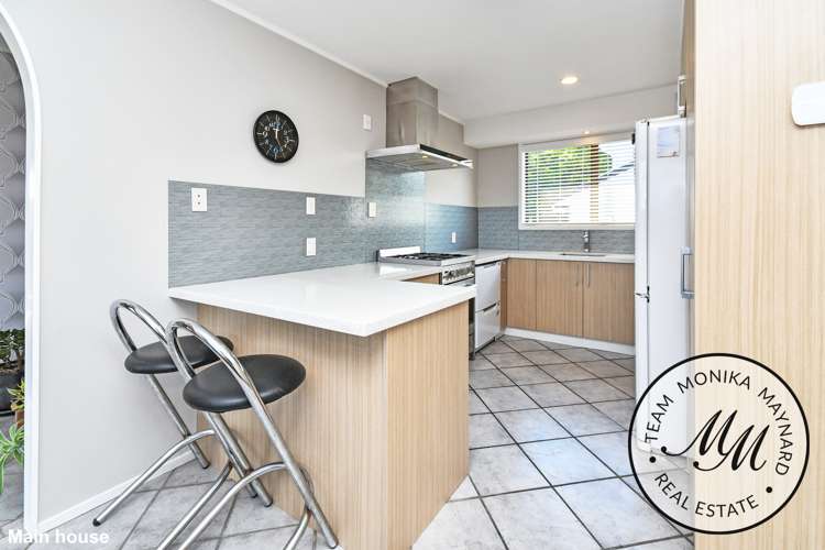 18 Deodar Place Totara Heights_1