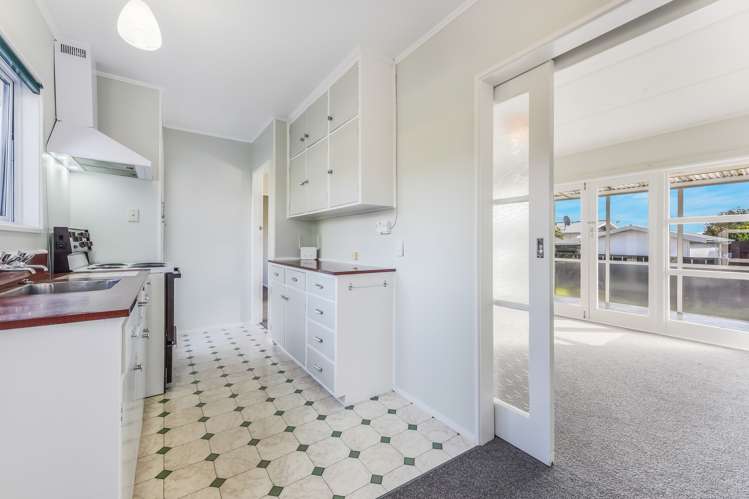 2/25 Kipling Crescent Stoke_5