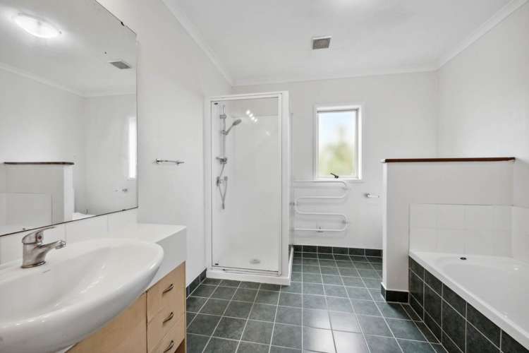 34 Rosella Grove Waimauku_19