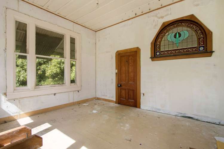 2 Abbott Road Waikino_5
