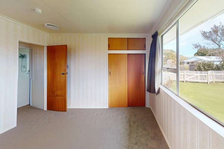 6 Walker Crescent Bulls_18