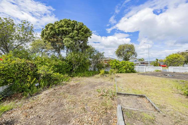 2 Tupaki Place Pakuranga Heights_13